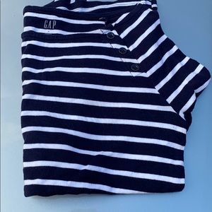 long sleeve gap shirt